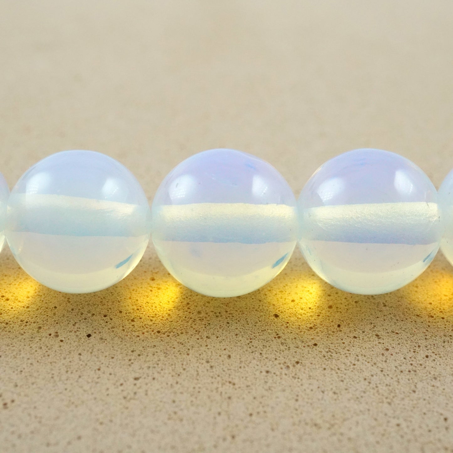 Opalite (Round)(Smooth)(4mm)(6mm)(8mm)(10mm)(12mm)(16"Strand)