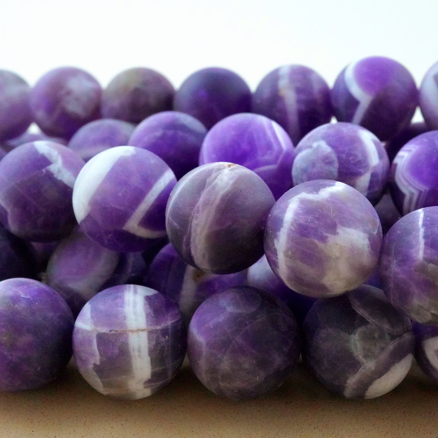 Chevron Amethyst (Round)(Matte)(4mm)(6mm)(8mm)(10mm)(16"Strand)