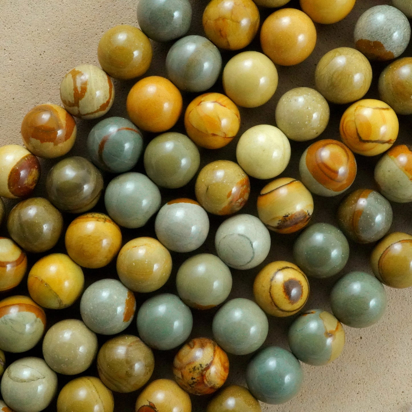 Wild Horse Jasper (Round)(Smooth)(6mm)(8mm)(10mm)(16"Strand)