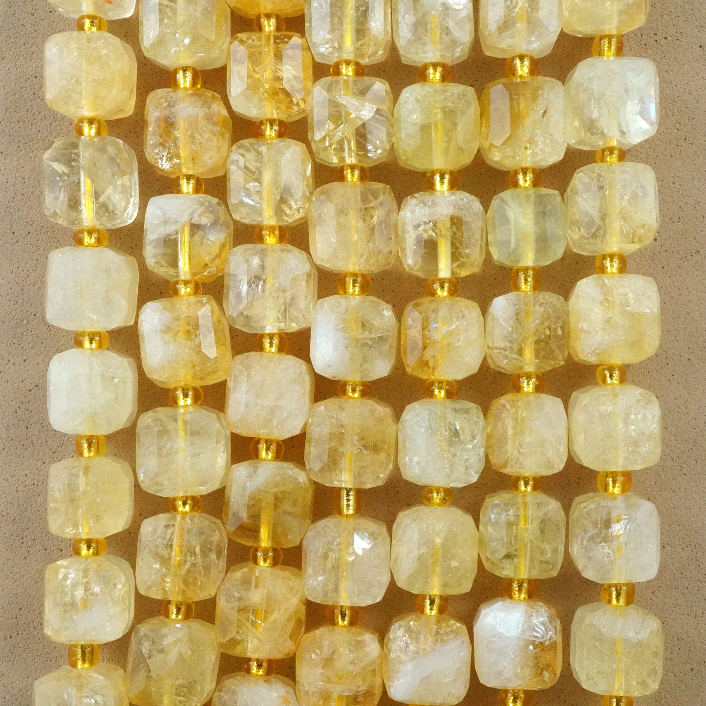 Citrine (Cube)(Faceted)(8mm)(15"Strand)