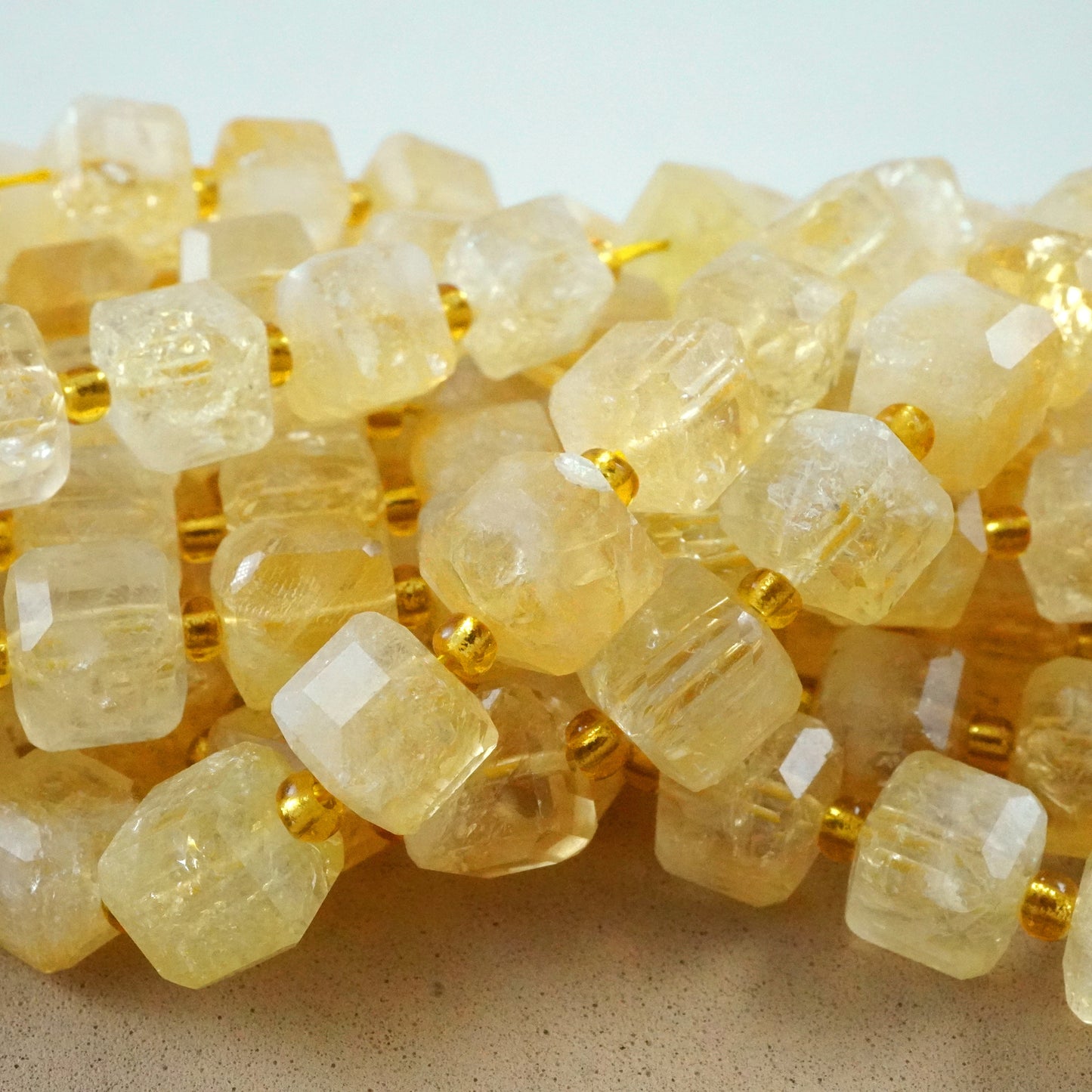 Citrine (Cube)(Faceted)(8mm)(15"Strand)