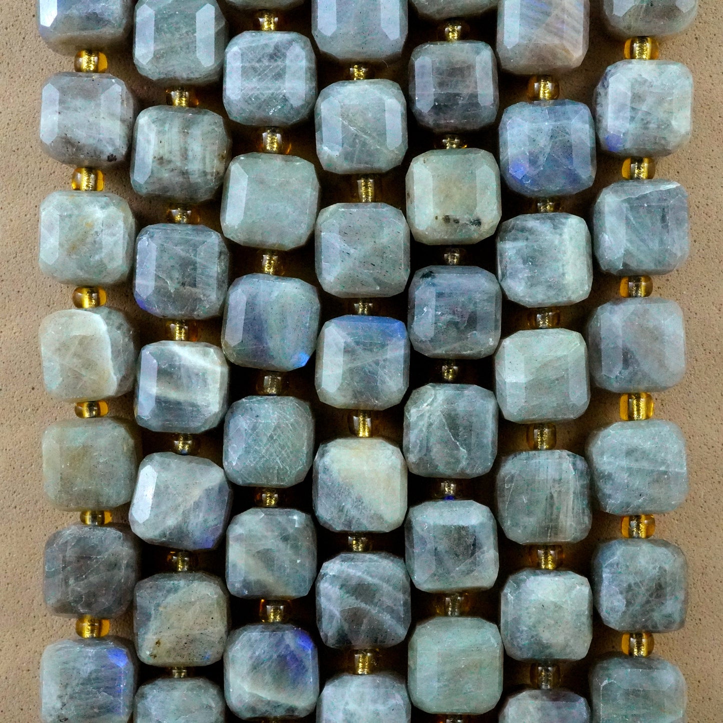 Labradorite (Cube)(Faceted)(8mm)(15"Strand)
