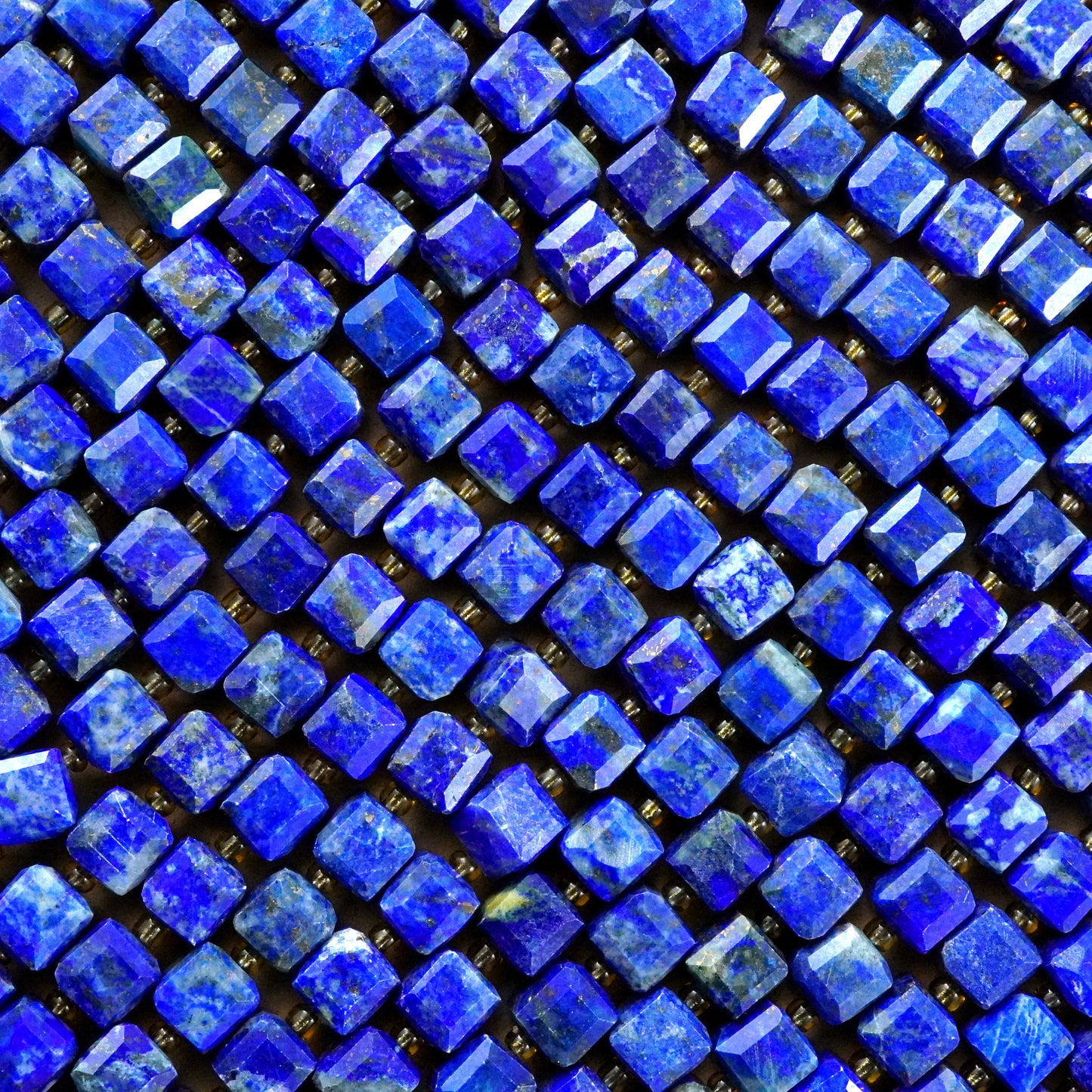 Lapis Lazuli (Cube)(Faceted)(8mm)(15"Strand)