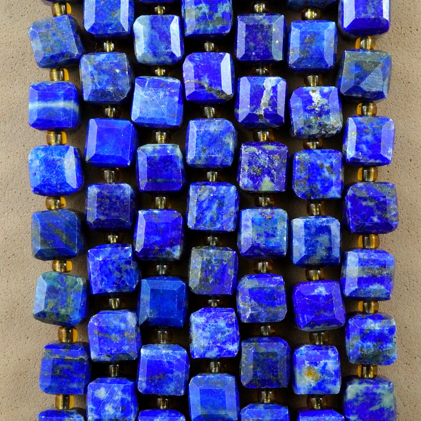 Lapis Lazuli (Cube)(Faceted)(8mm)(15"Strand)