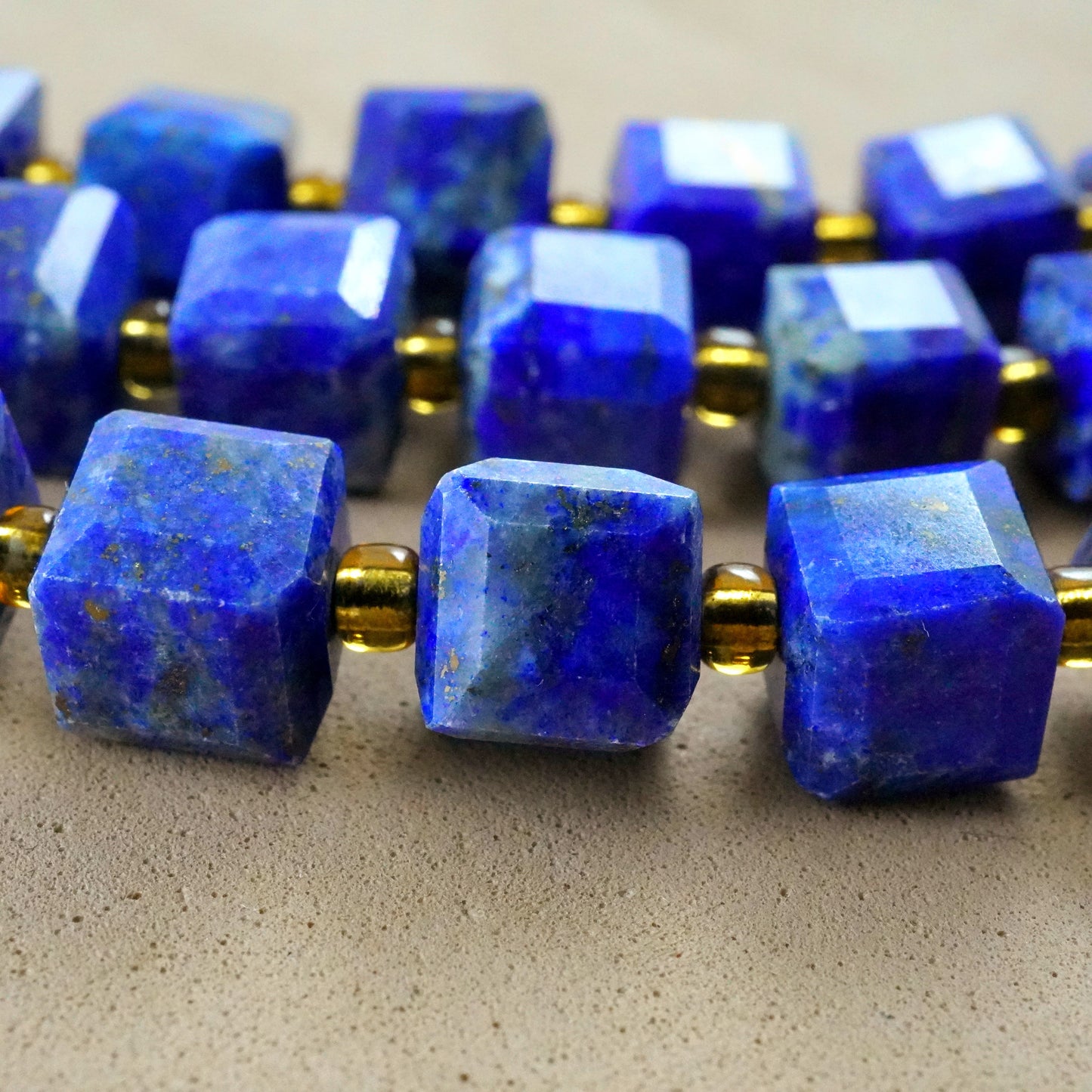 Lapis Lazuli (Cube)(Faceted)(8mm)(15"Strand)
