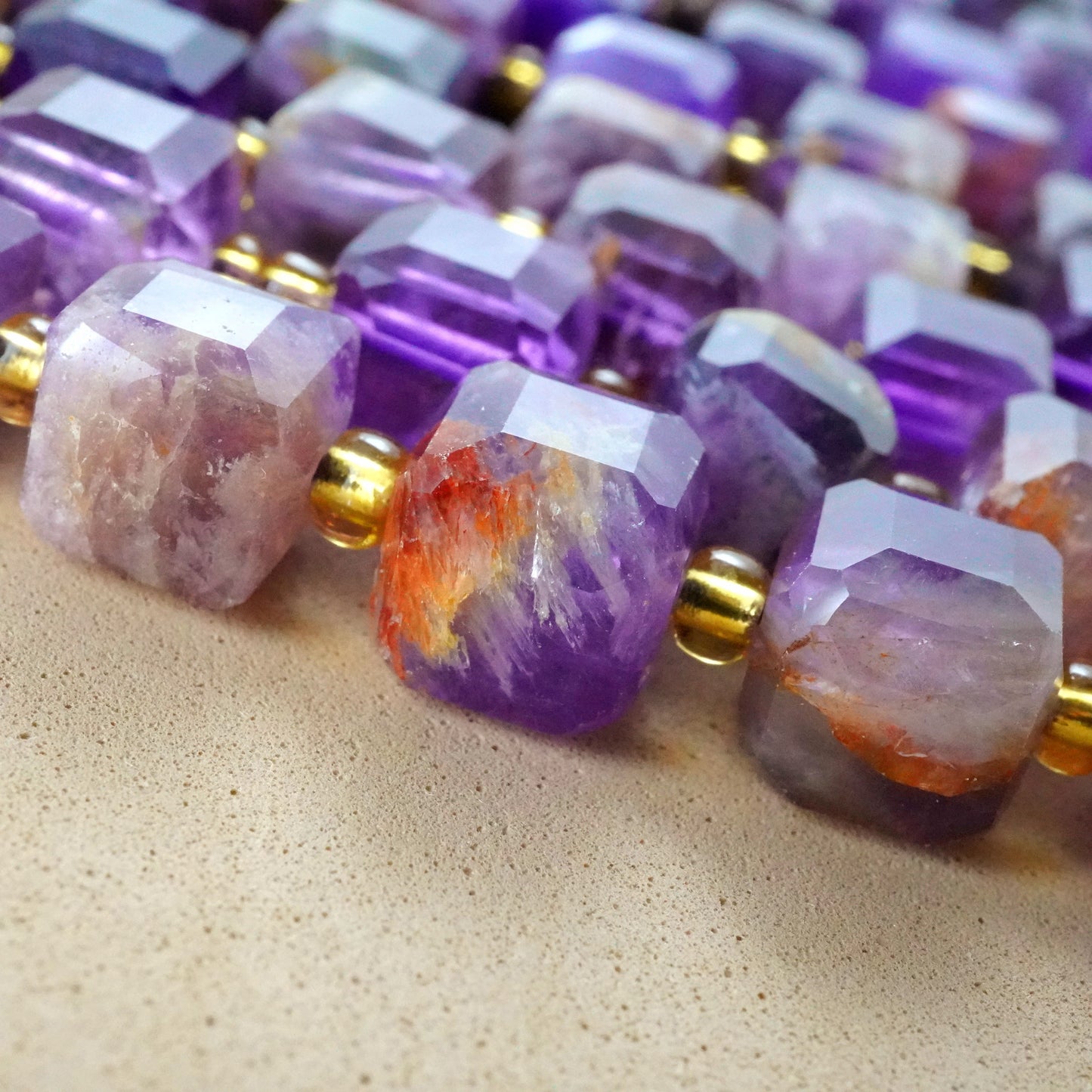 Super 7 (Cube)(Faceted)(8mm)(15"Strand)