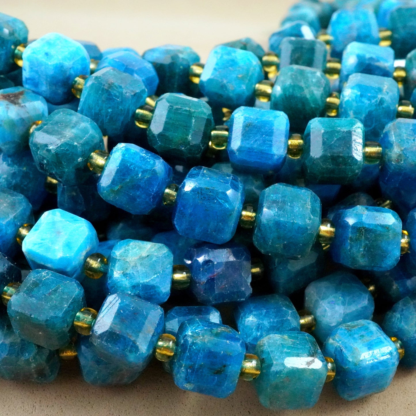 Blue Apatite (Cube)(Faceted)(8mm)(15"Strand)
