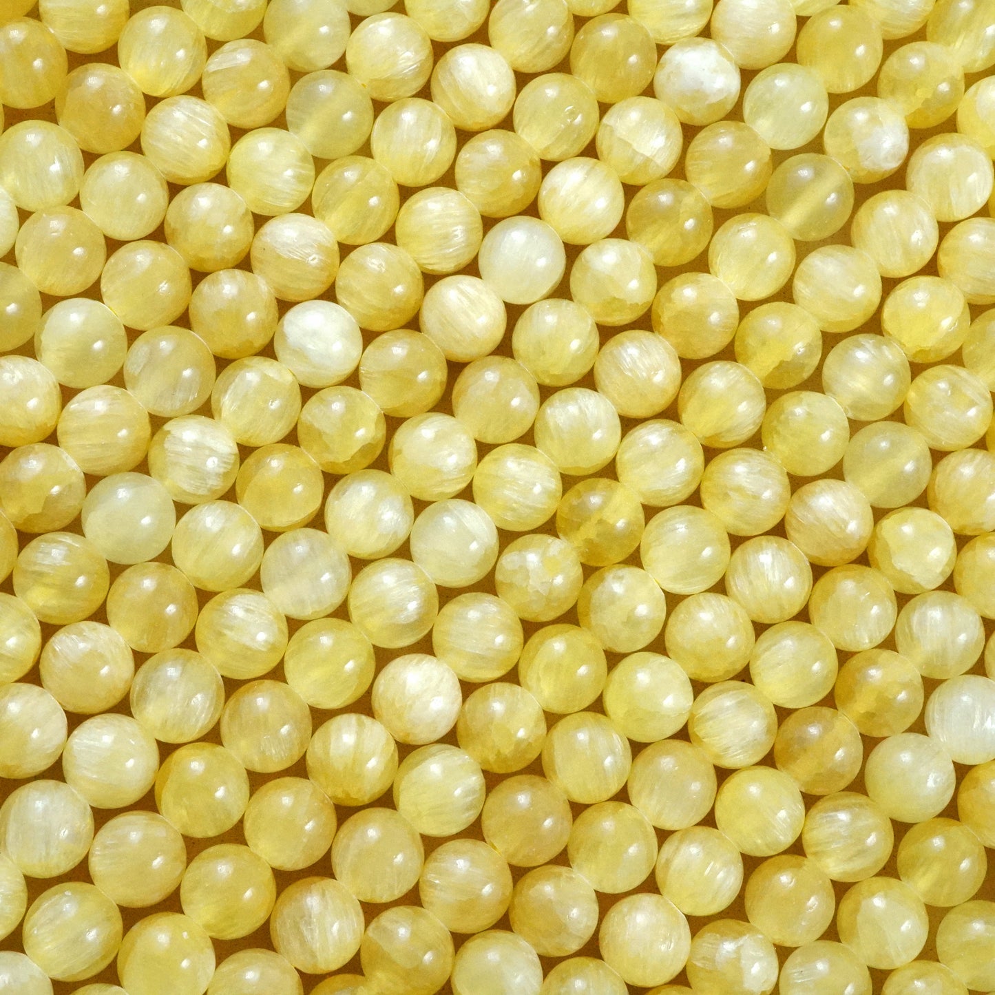 Golden Selenite (Round)(Smooth)(6mm)(8mm)(10mm)(16"Strand)