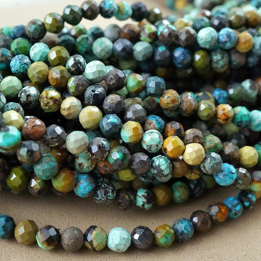 Turquoise (Round)(Micro)(Faceted)(Mix Grade)(2.5mm)(4mm)(15"Strand)