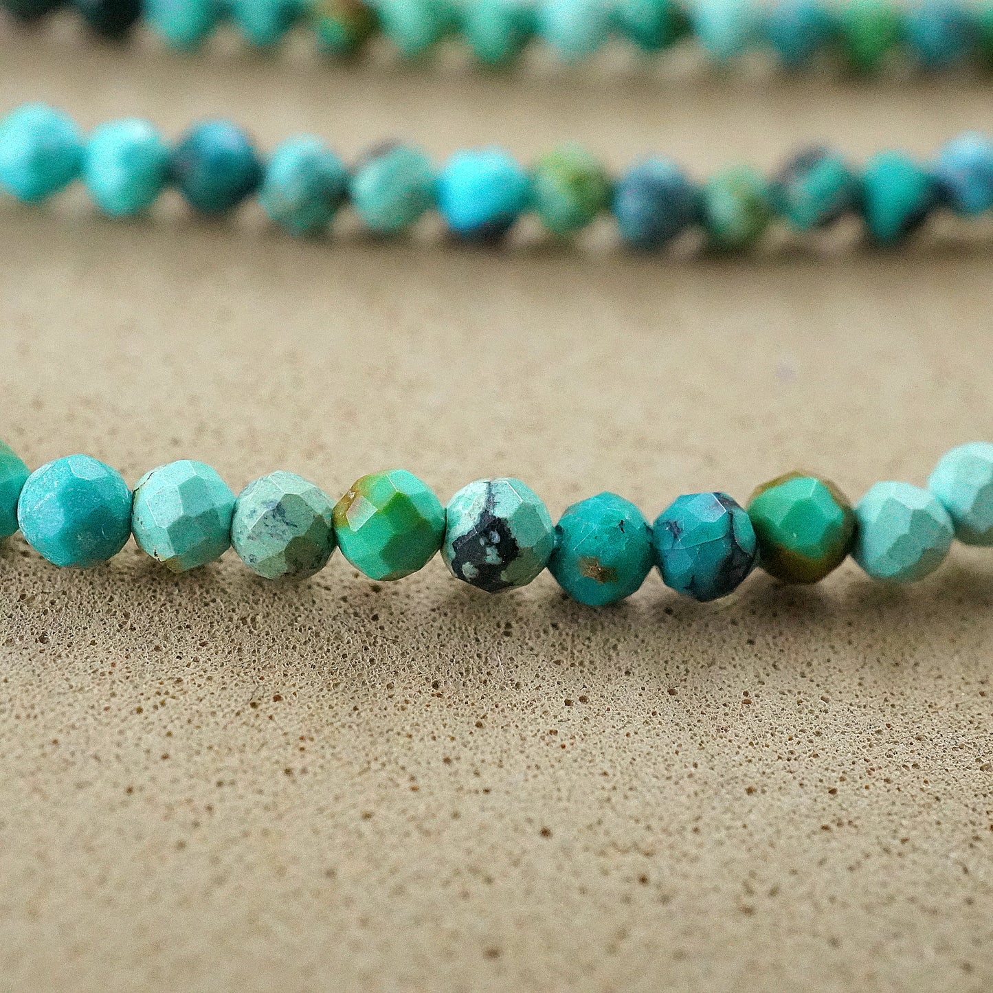 Turquoise (Round)(Micro)(Faceted)(Medium-Grade)(2mm)(2.5mm)(15"Strand)