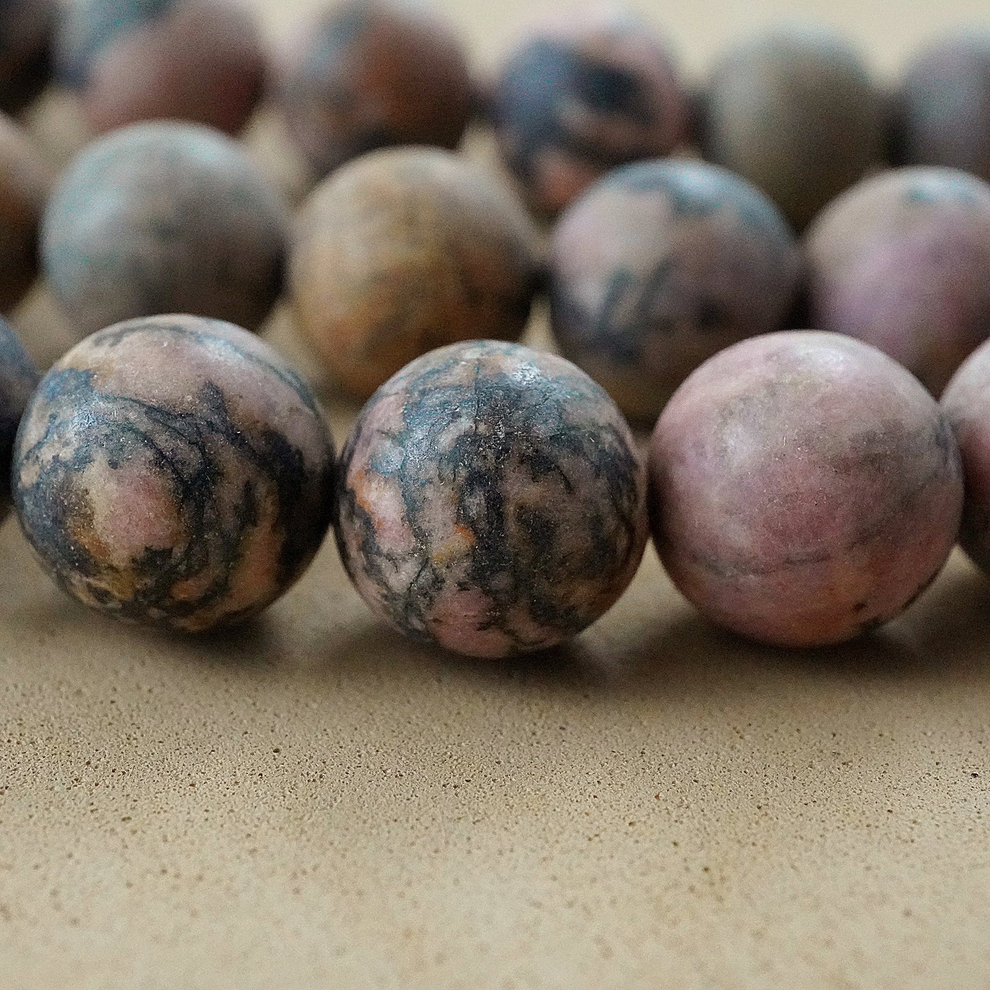 Rhodonite (Round)(Matte)(4mm)(6mm)(8mm)(10mm)(12mm)(16"Strand)