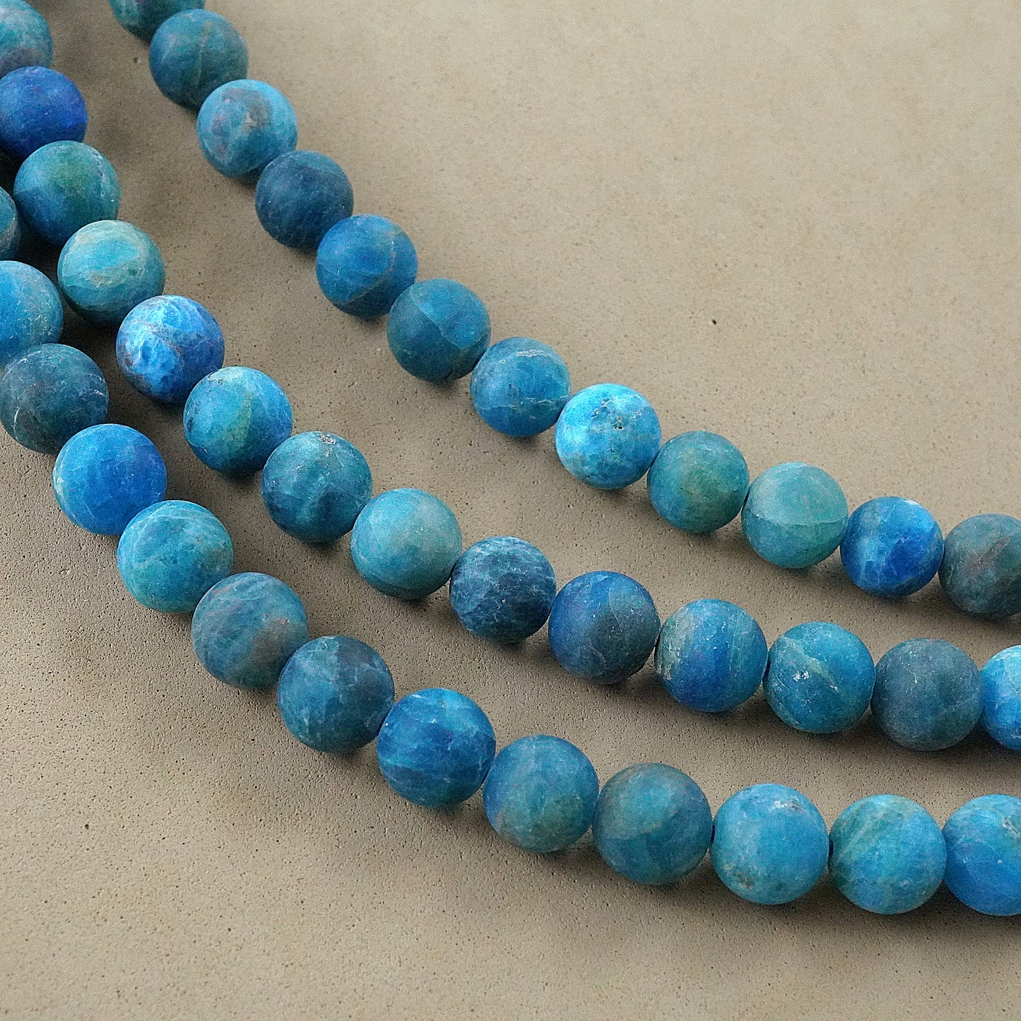 Blue Apatite (Round)(Matte)(4mm)(6mm)(8mm)(10mm)(12mm)(15"Strand)