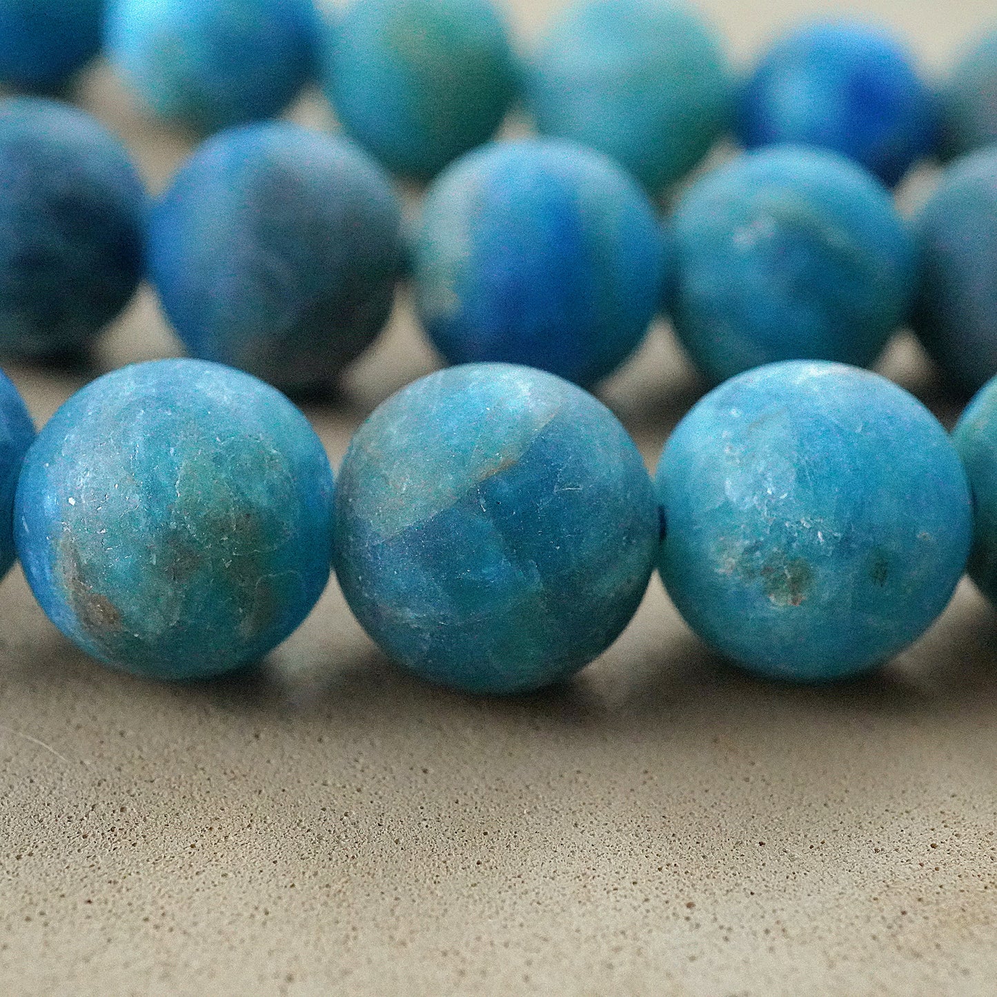 Blue Apatite (Round)(Matte)(4mm)(6mm)(8mm)(10mm)(12mm)(15"Strand)