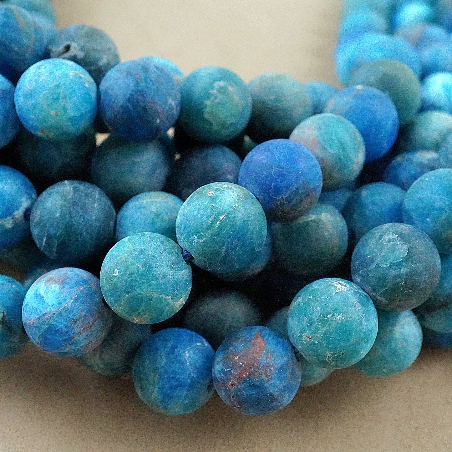 Blue Apatite (Round)(Matte)(4mm)(6mm)(8mm)(10mm)(12mm)(15"Strand)