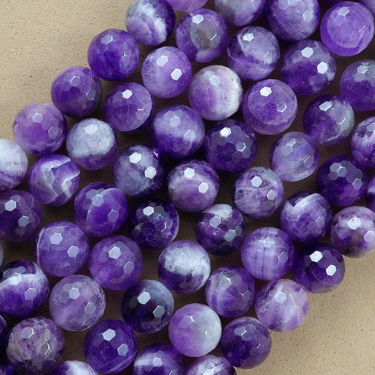 Chevron Amethyst (Round)(Faceted)(4mm)(6mm)(8mm) (10mm)(12mm)(16"Strand)