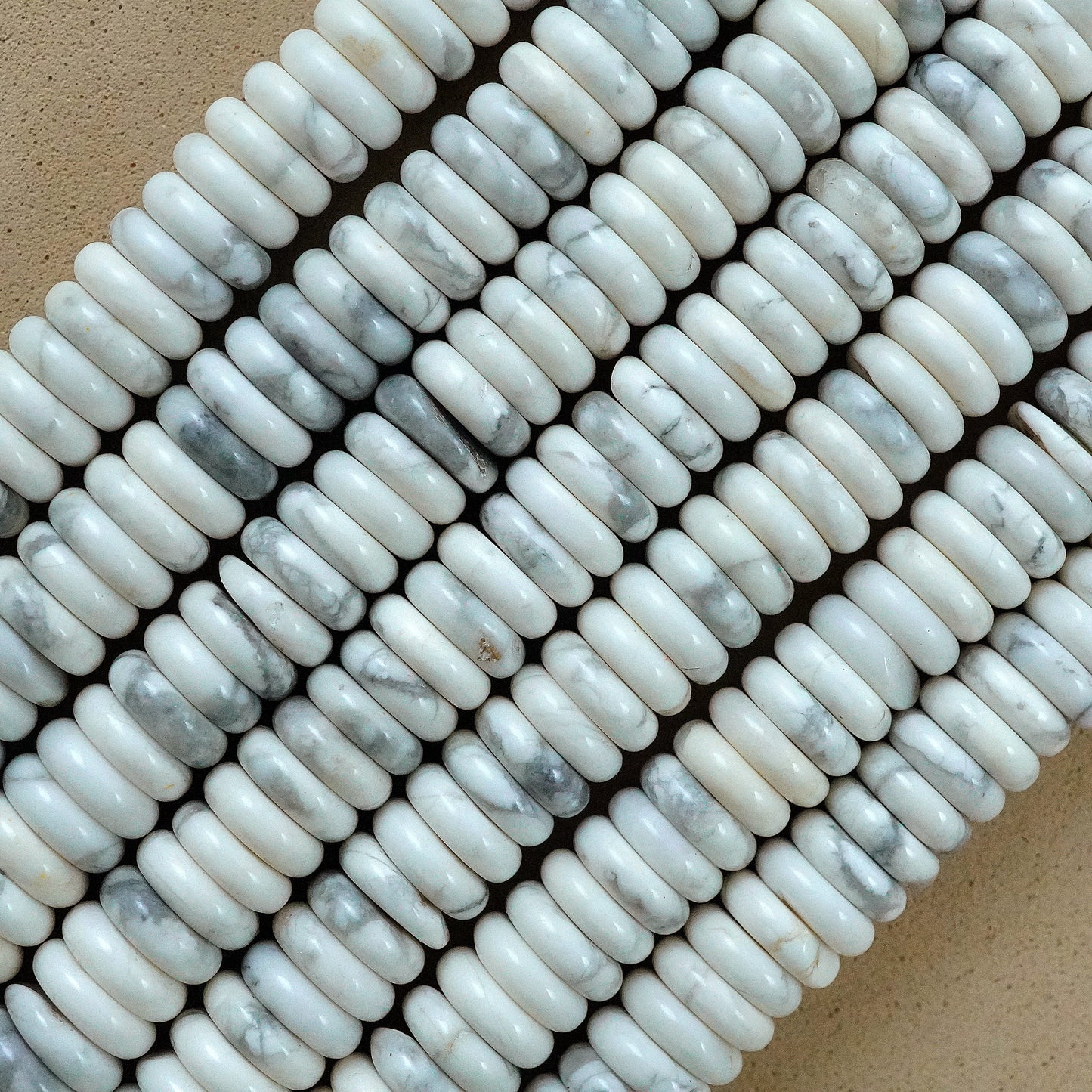 Howlite (Rondelle)(Smooth)(6mmx2mm)(15.5"Strand)