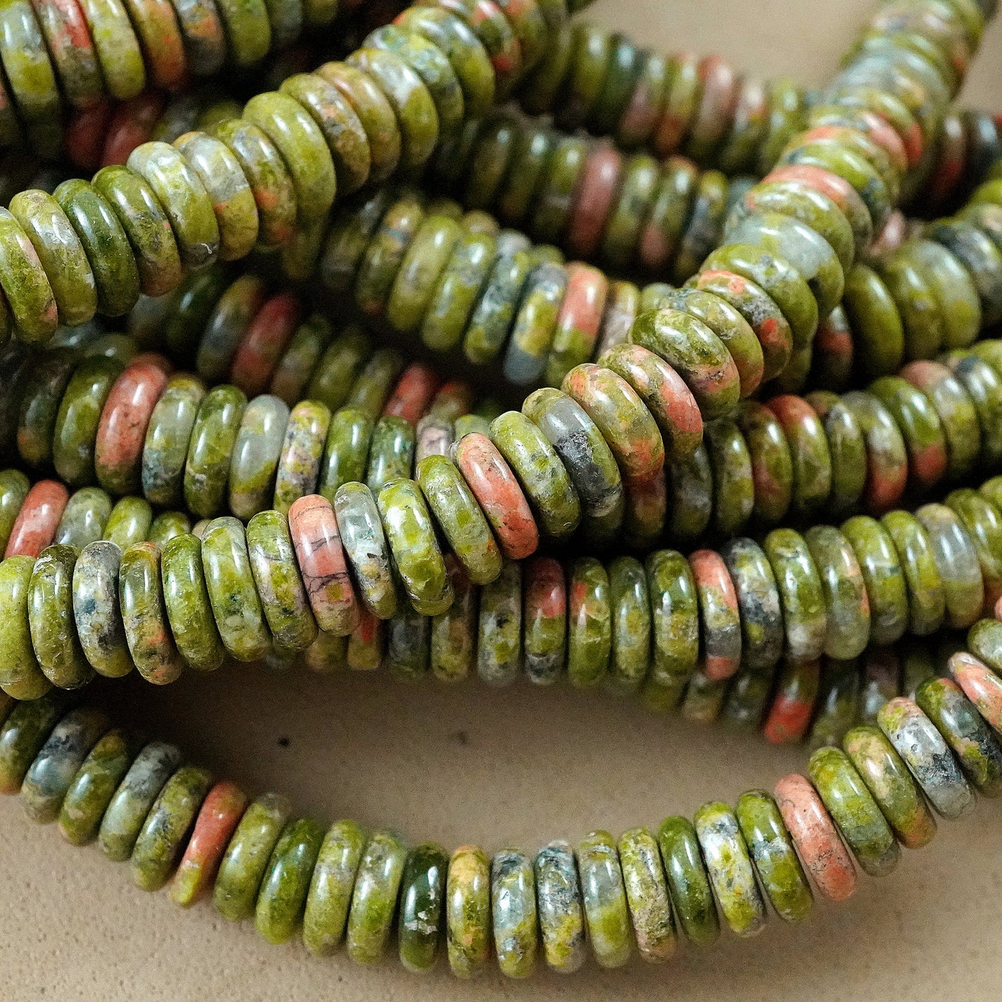 Unakite (Rondelle)(Smooth)(6mmx2mm)(15.5"Strand)