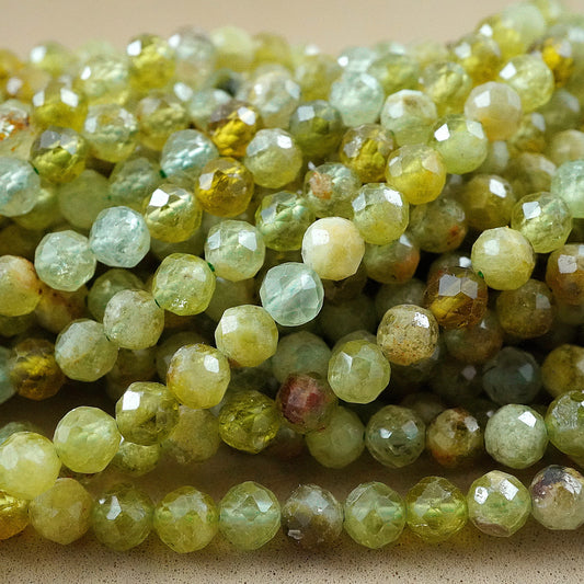 Green Garnet (AA)(Round)(Micro)(Faceted)(4mm)(15"Strand)