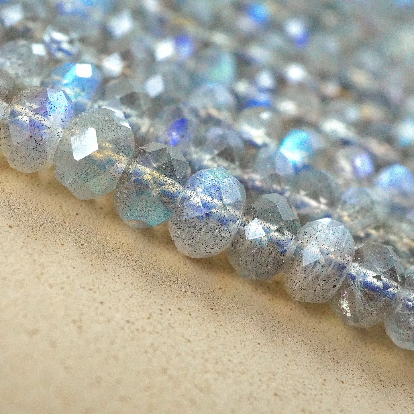 Labradorite (Rondelle)(Faceted)(6mmx3mm)(6mmx4mm)(15"Strand)