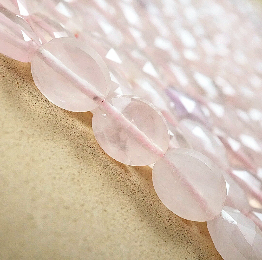 Rose Quartz (Oval)(Faceted)(8x10mm)(15"Strand)