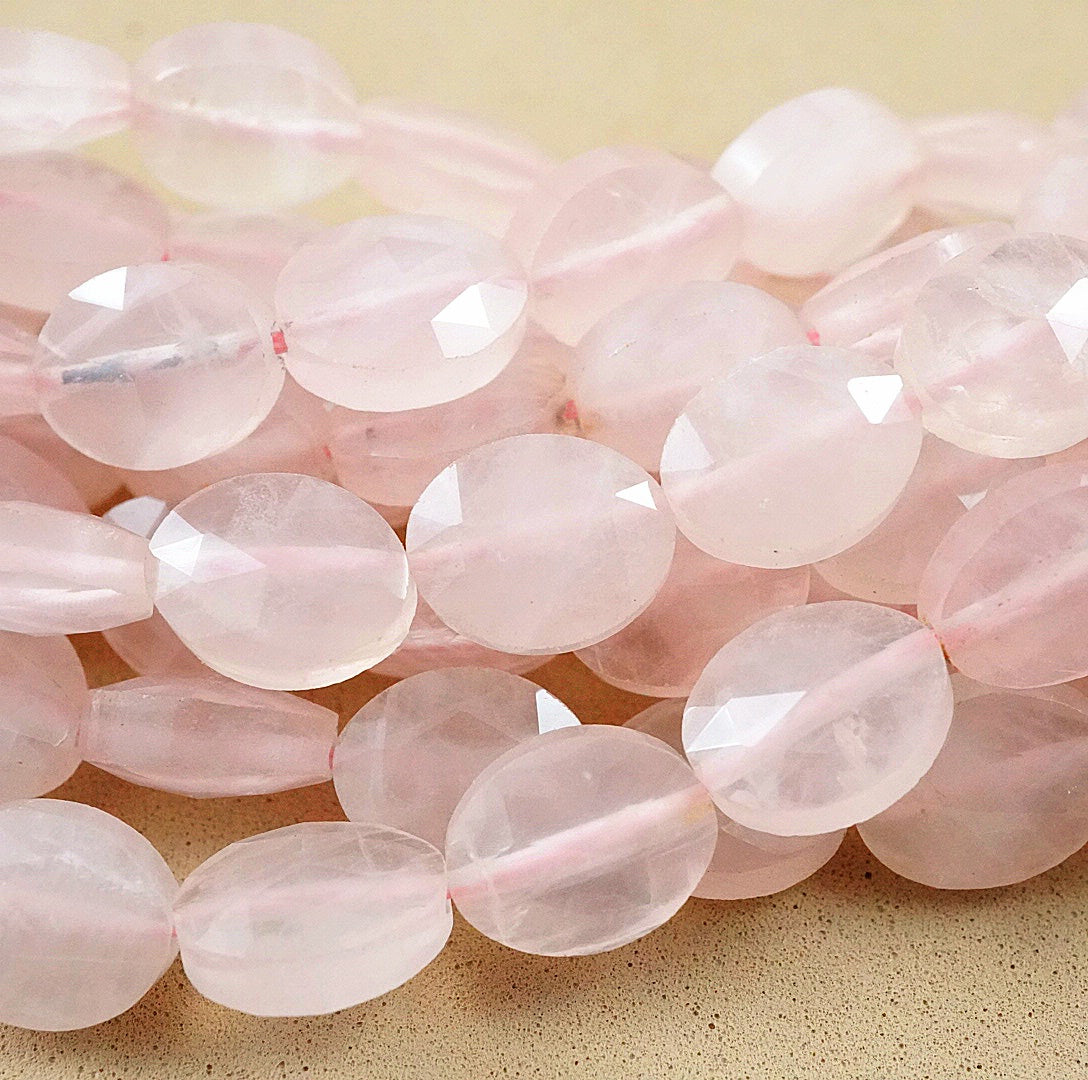 Rose Quartz (Oval)(Faceted)(8x10mm)(15"Strand)