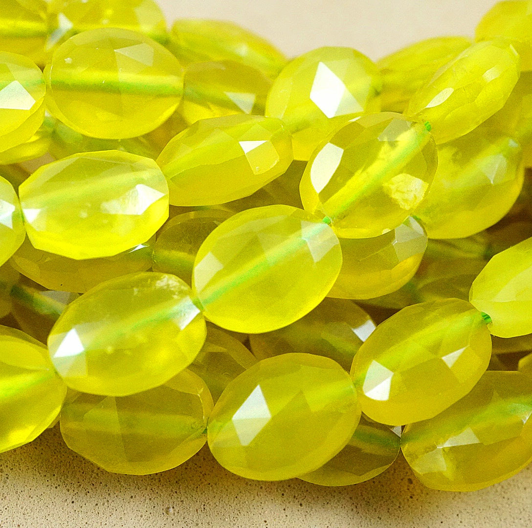 Olive Jade (Oval)(Faceted)(8x10mm)(15"Strand)