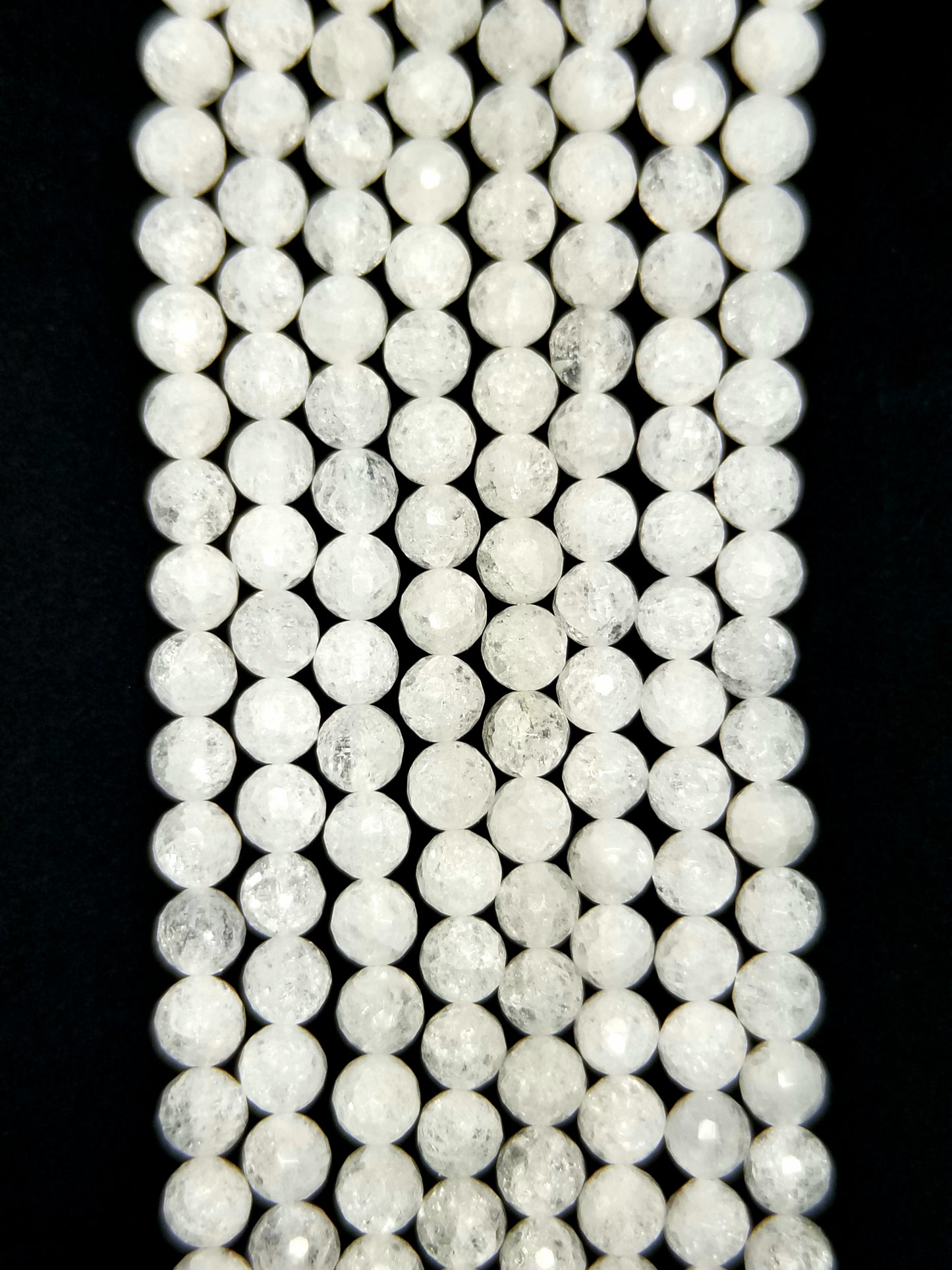 Crackle Quartz (Round)(Faceted)(16"Strand)