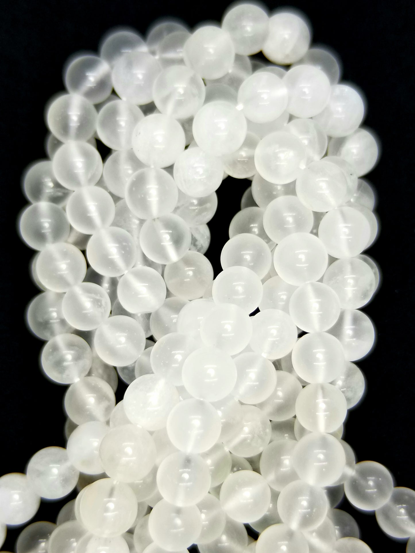 Snow Quartz (Round)(Smooth)(16"Strand)