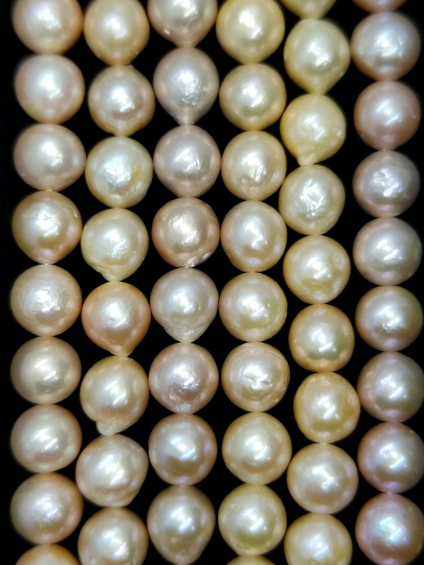 Semi Round Pearls (Fresh Water)(Peach)(10mm)(16"Strand)