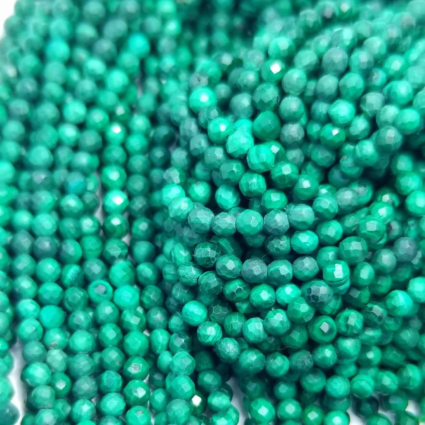 Malachite (Round)(Micro)(Faceted)(Matte)(4mm)(16"Strand)