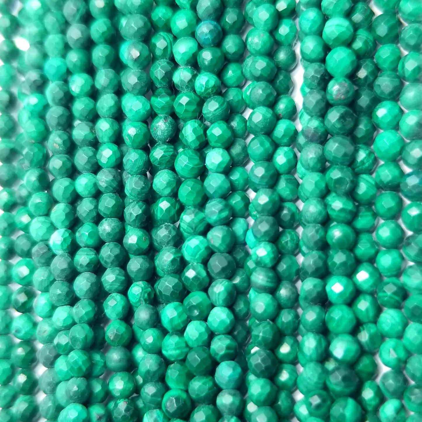 Malachite (Round)(Micro)(Faceted)(Matte)(4mm)(16"Strand)