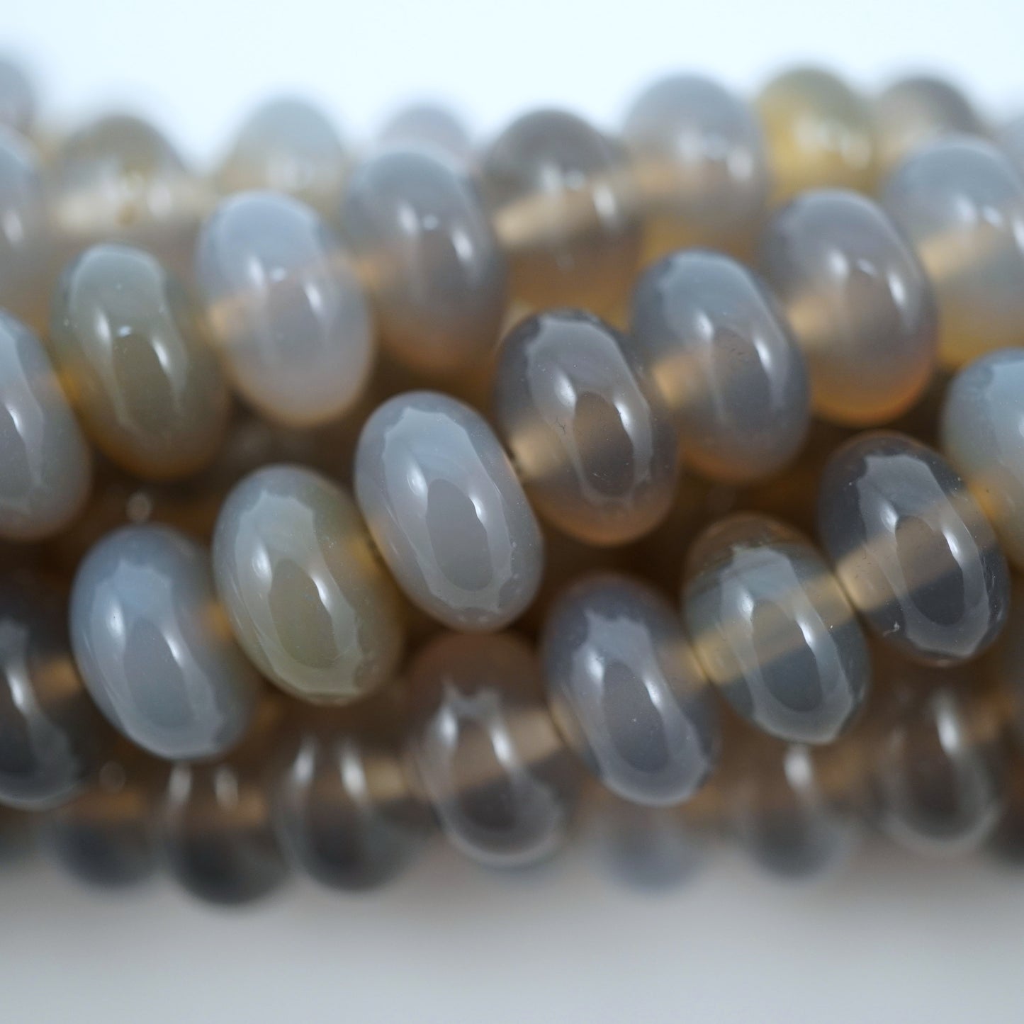 Grey Chalcedony (Rondelle)(Smooth)(6mm)(8mm)(10mm)(16"Strand)