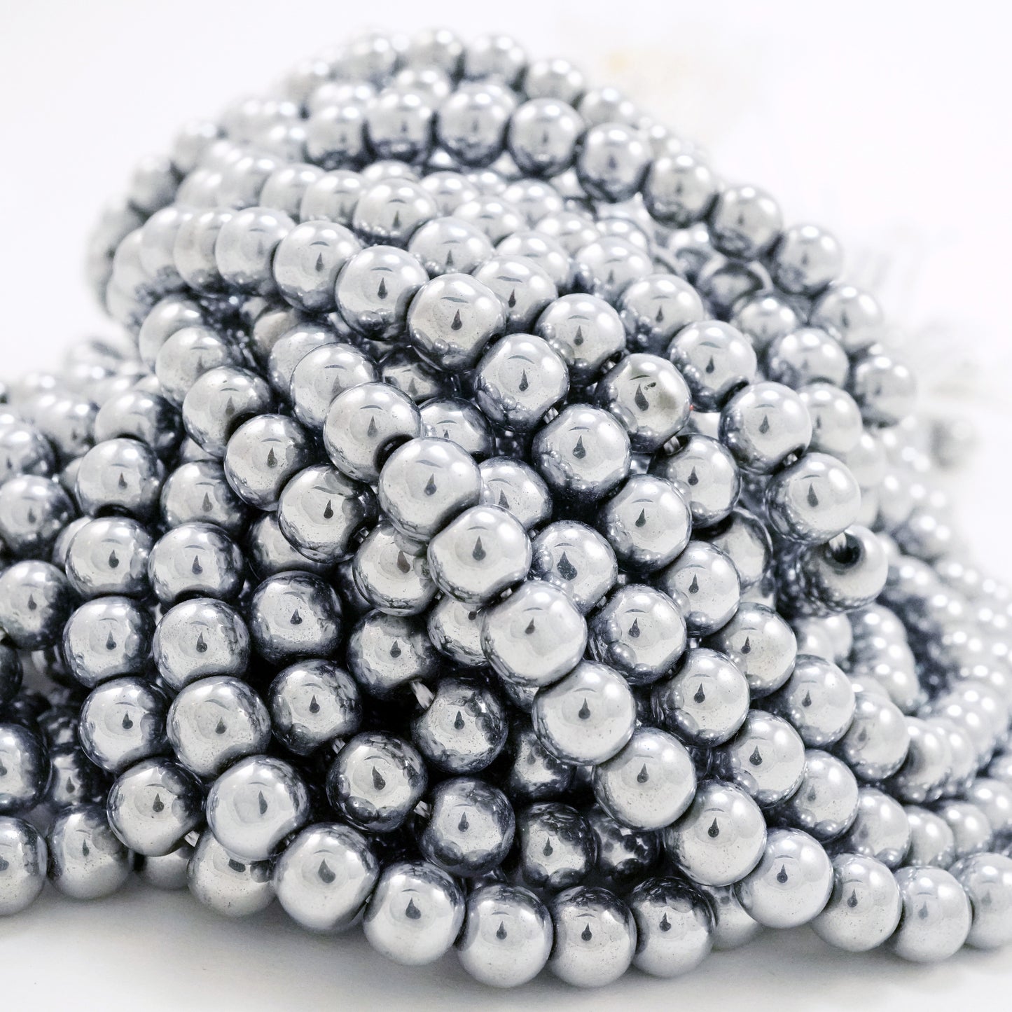 Hematite (Light Grey)(Electroplated)(Round)(Smooth)(2mm)(4mm)(6mm)(8mm) (10mm)(15.50"Strand)