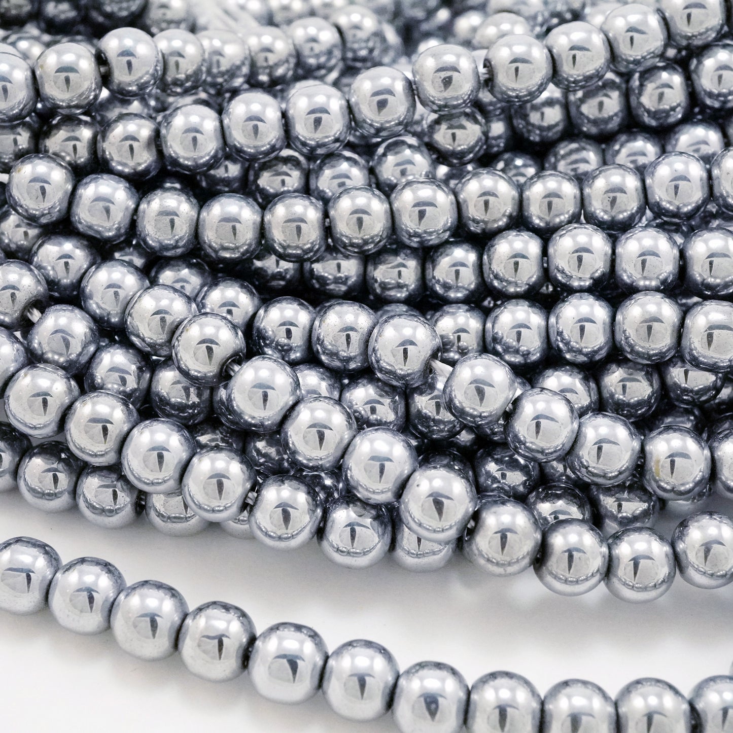 Hematite (Light Grey)(Electroplated)(Round)(Smooth)(2mm)(4mm)(6mm)(8mm) (10mm)(15.50"Strand)