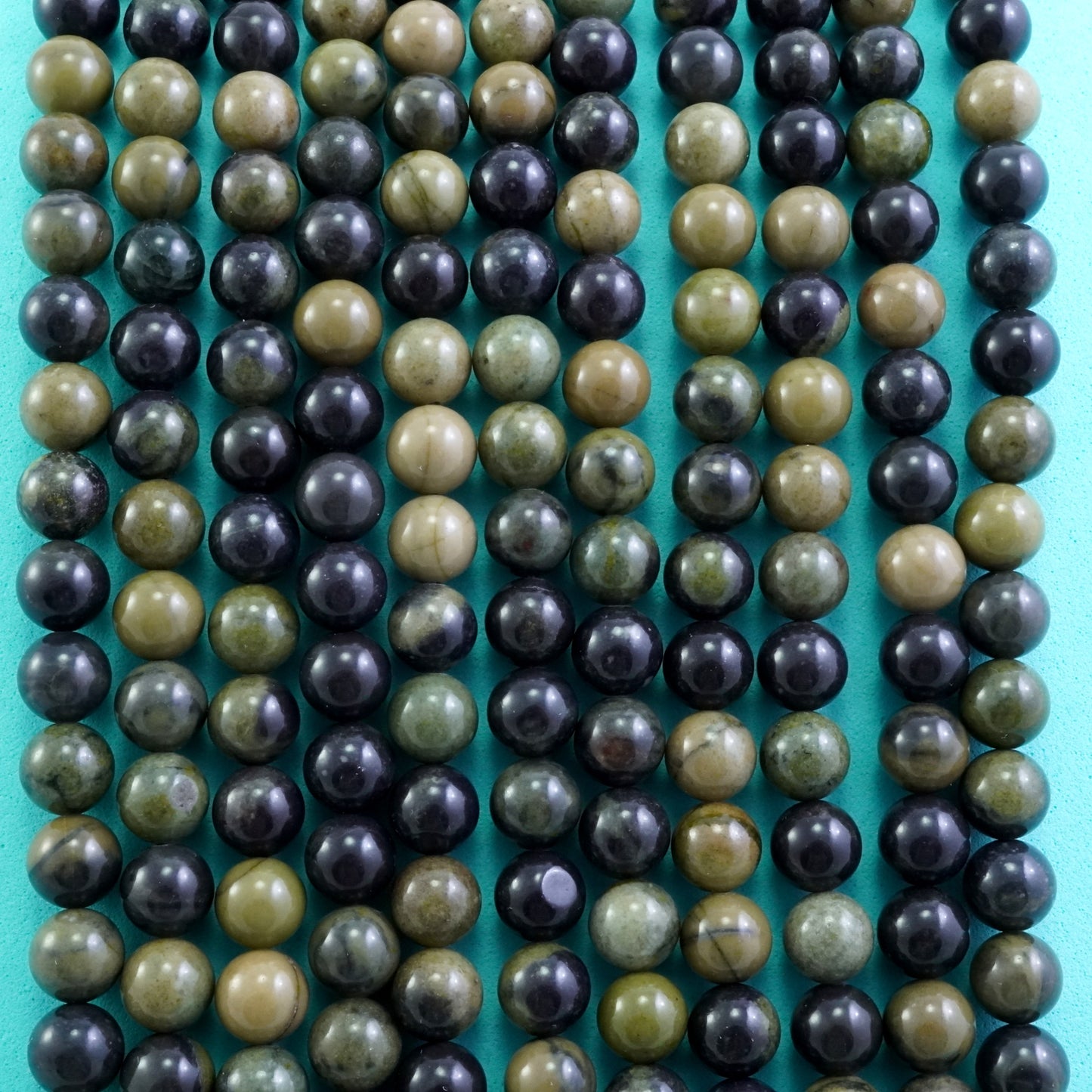 African Autumn Jasper (Round)(Smooth)(4mm)(6mm)(8mm)(10mm)(16"Strand)