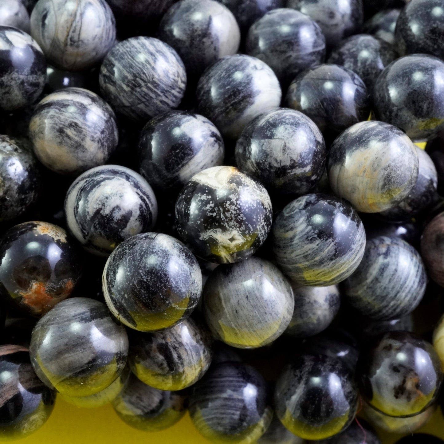 Black Silver Leaf Jasper (Round)(Smooth)(6mm)(8mm)(16"Strand)