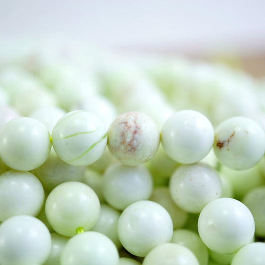 Lemon Chrysoprase (Round)(Smooth)(6mm)(8mm)(10mm)(16"Strand)