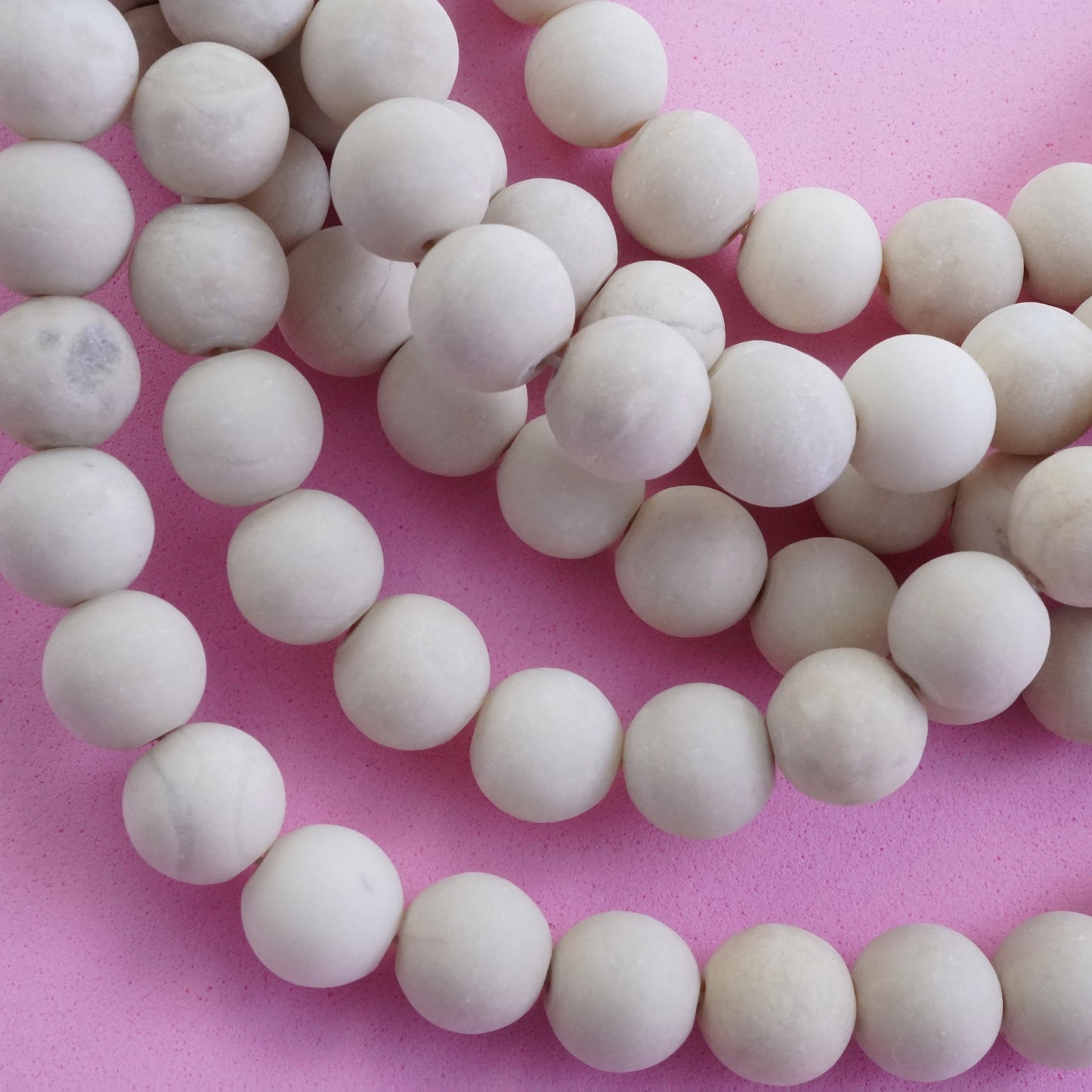 Riverstone Jasper (Round)(Matte)(4mm)(6mm)(8mm)(10mm)(16"Strand)