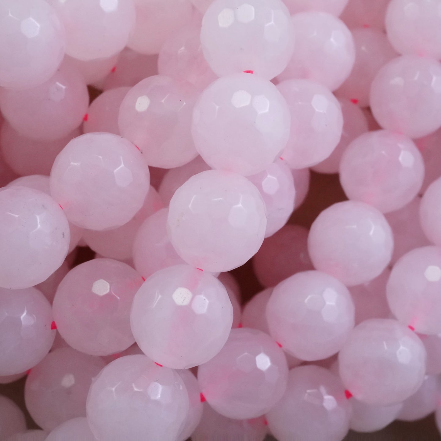 Rose Quartz (Round)(Faceted)(4mm)(6mm)(8mm)(10mm)(16"Strand)