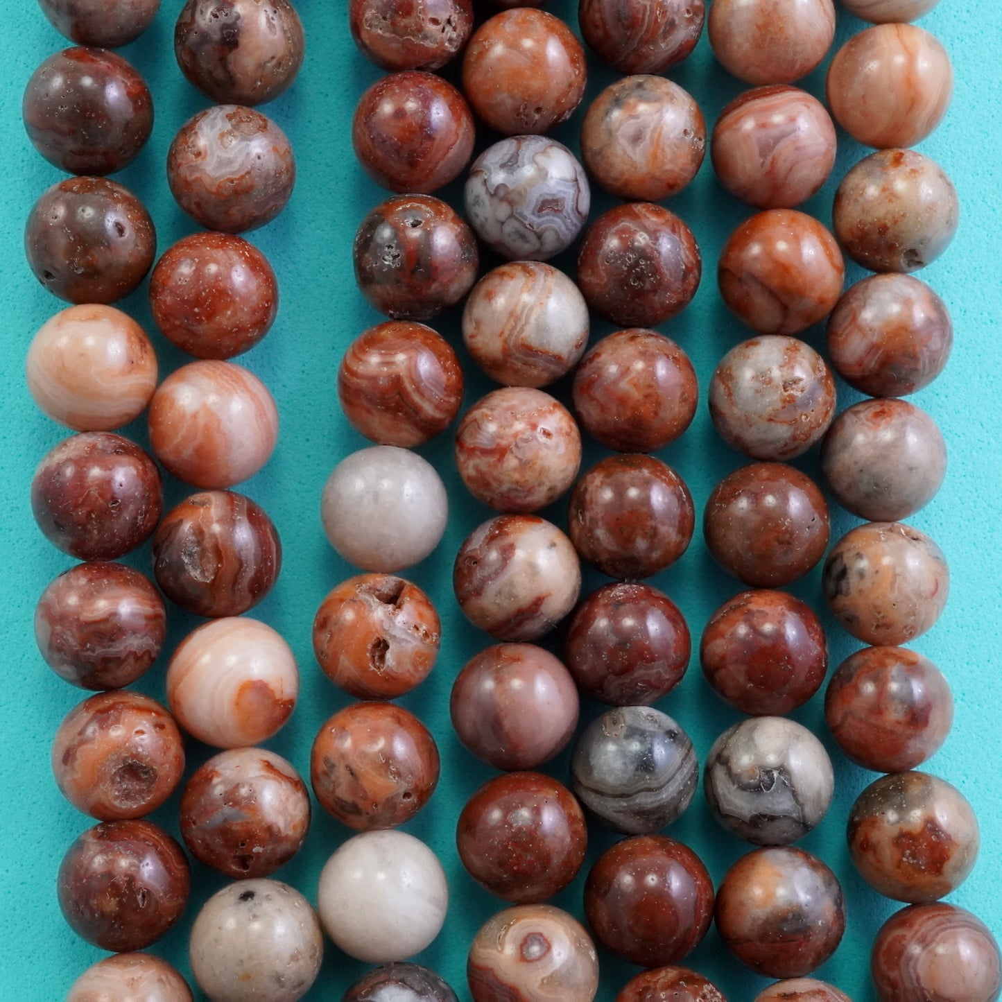 Red Lace Agate (Round)(Smooth)(6mm)(8mm)(10mm)(16"Strand)