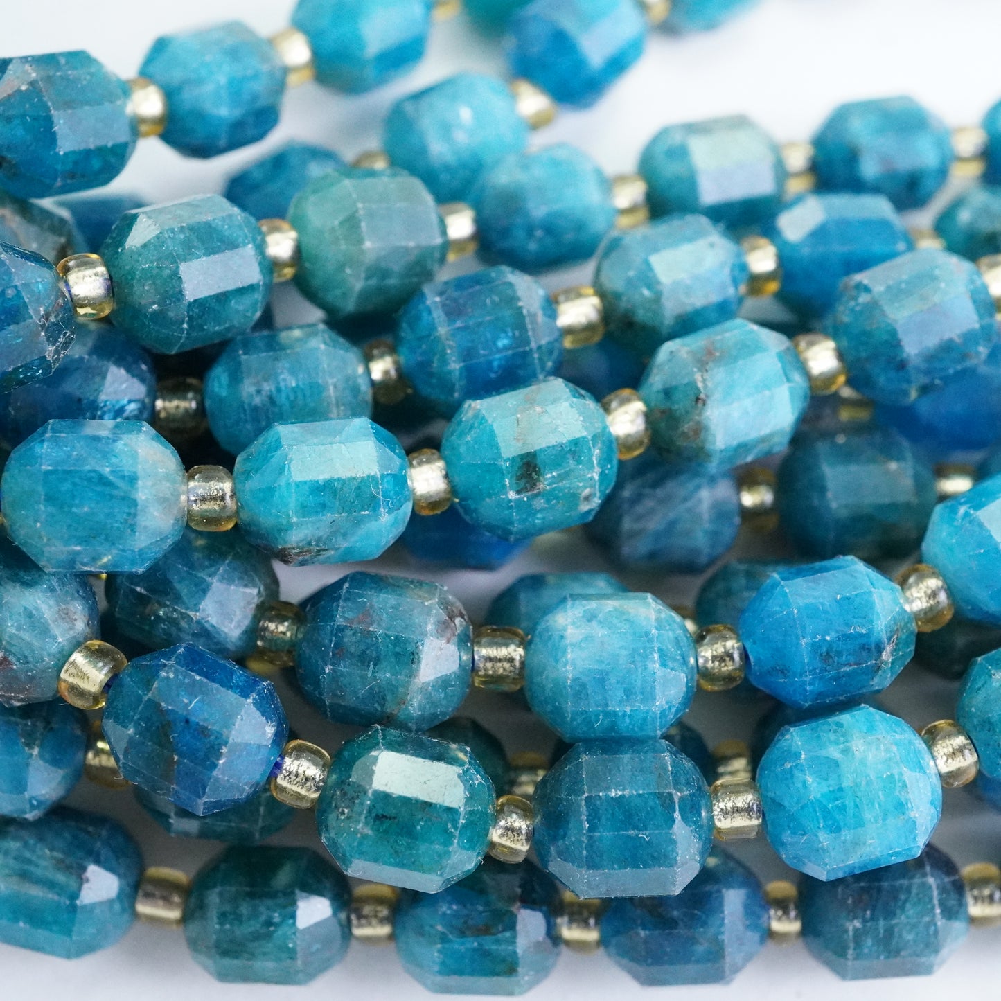 Blue Apatite (Barrel)(Faceted)(8x7mm)(16"Strand)