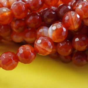 Red Sardonyx (Round)(Faceted)(4mm)(6mm)(8mm)(10mm)(16"Strand)
