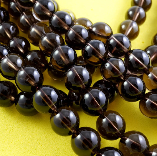 Smoky Quartz (Round)(Smooth)(4mm)(6mm)(8mm)(10mm) (12mm)(16"Strand)