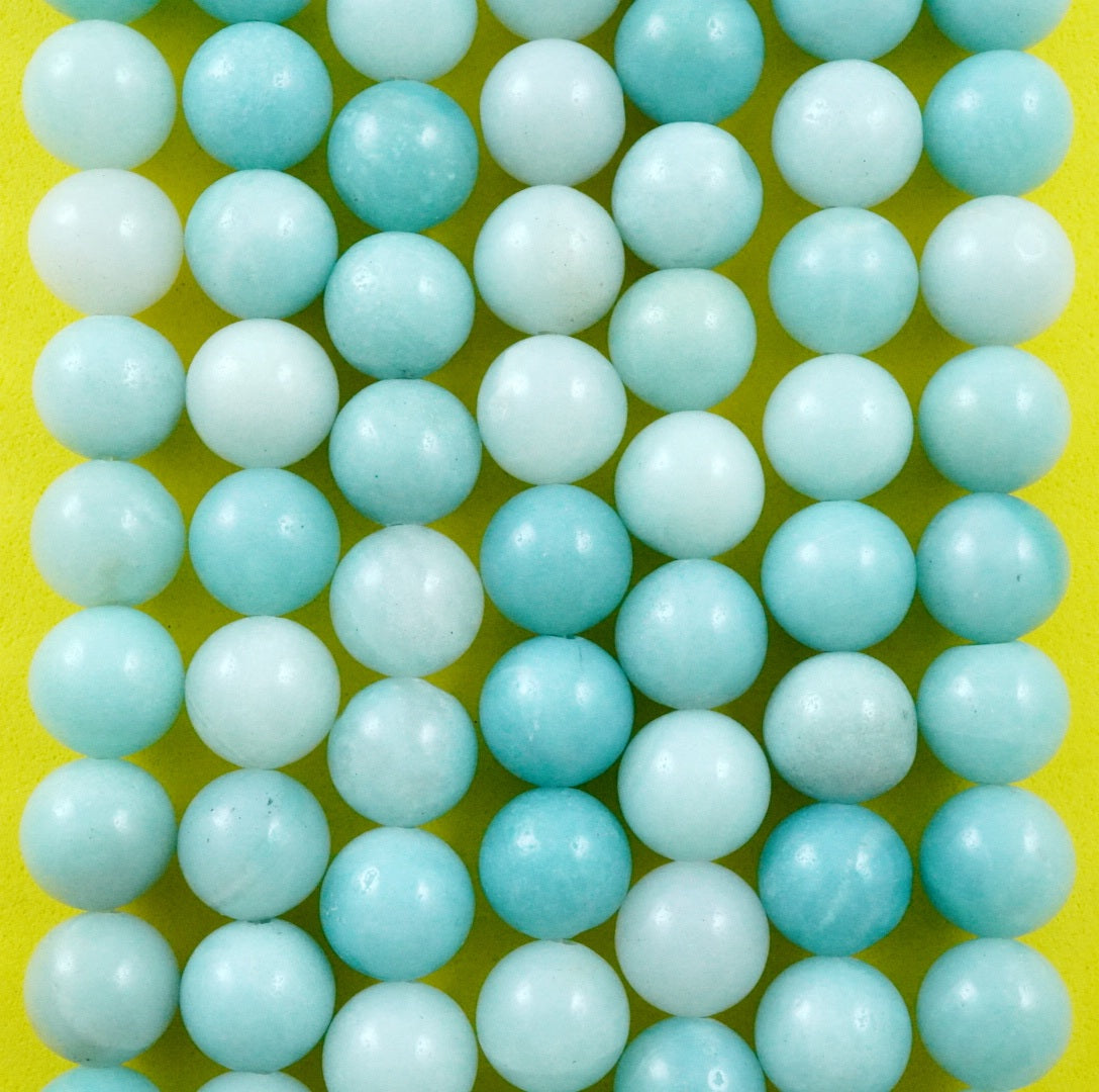 Amazonite (Round)(Smooth)(4mm)(6mm)(8mm)(10mm)(12mm)(16"Strand)