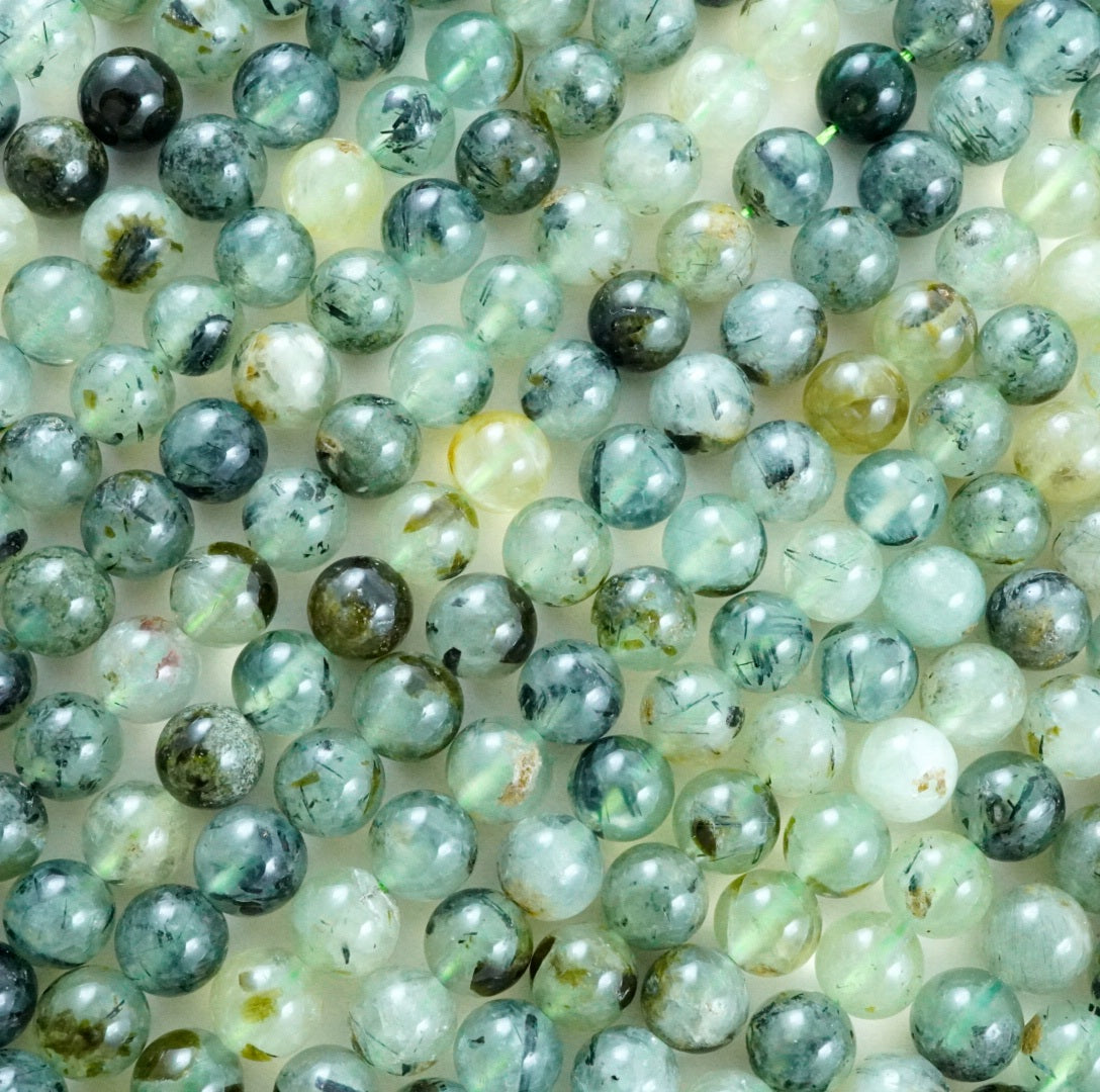 Prehnite (Round)(Smooth)(4mm)(6mm)(8mm)(10mm) (12mm)(15"Strand)