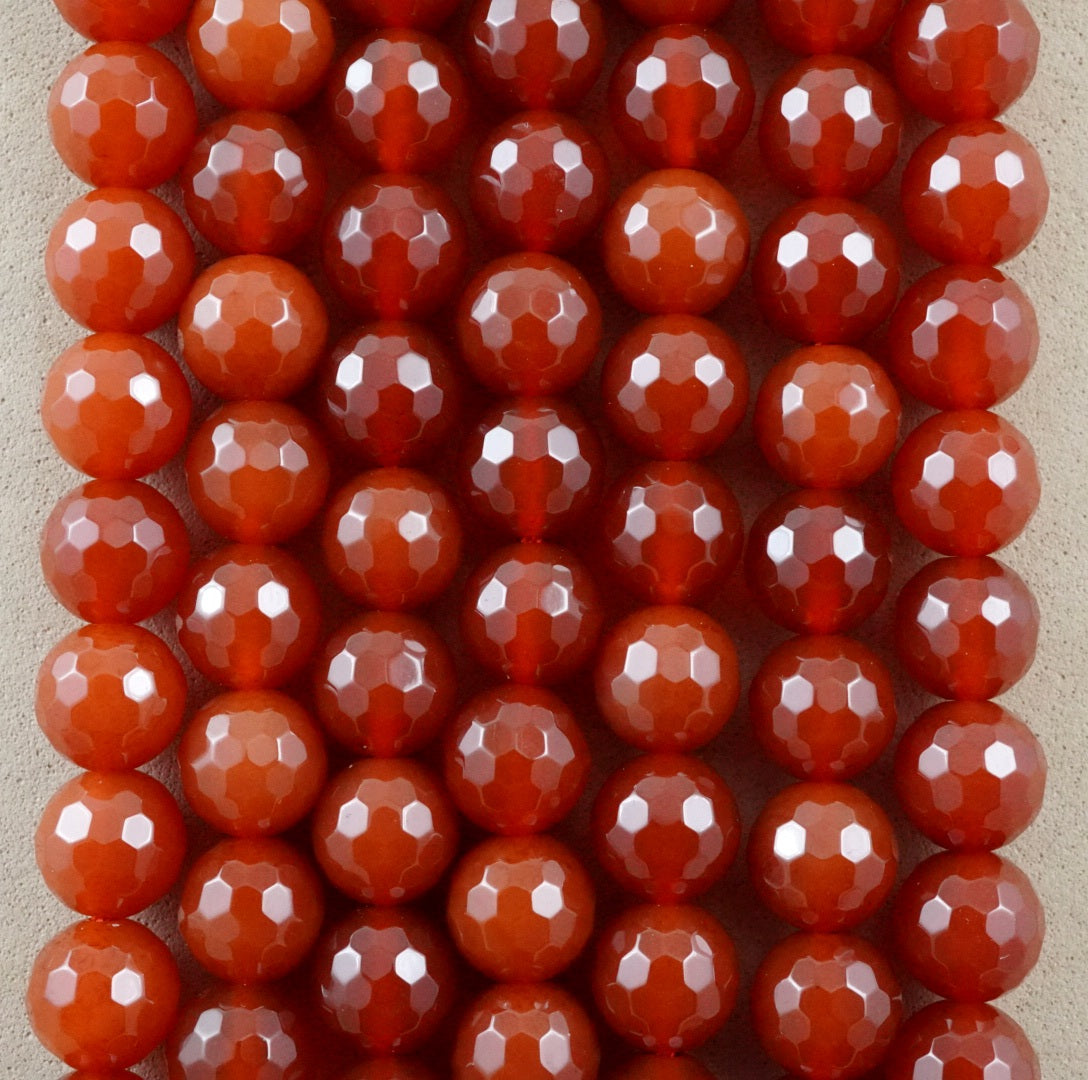 Carnelian (Round)(Faceted)(4mm)(6mm)(8mm)(10mm)(16"Strand)