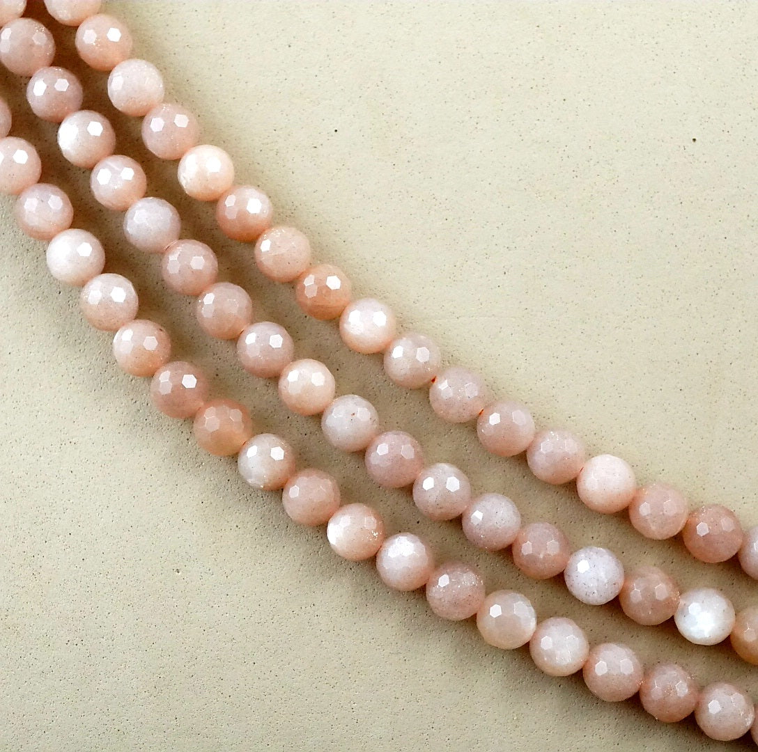 Peach Moonstone (Round)(Faceted)(6mm)(8mm)(16"Strand)