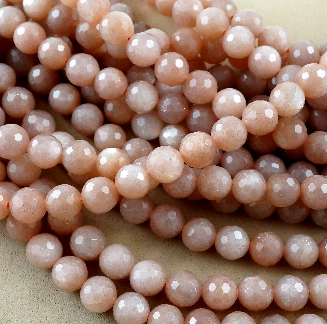 Peach Moonstone (Round)(Faceted)(6mm)(8mm)(16"Strand)