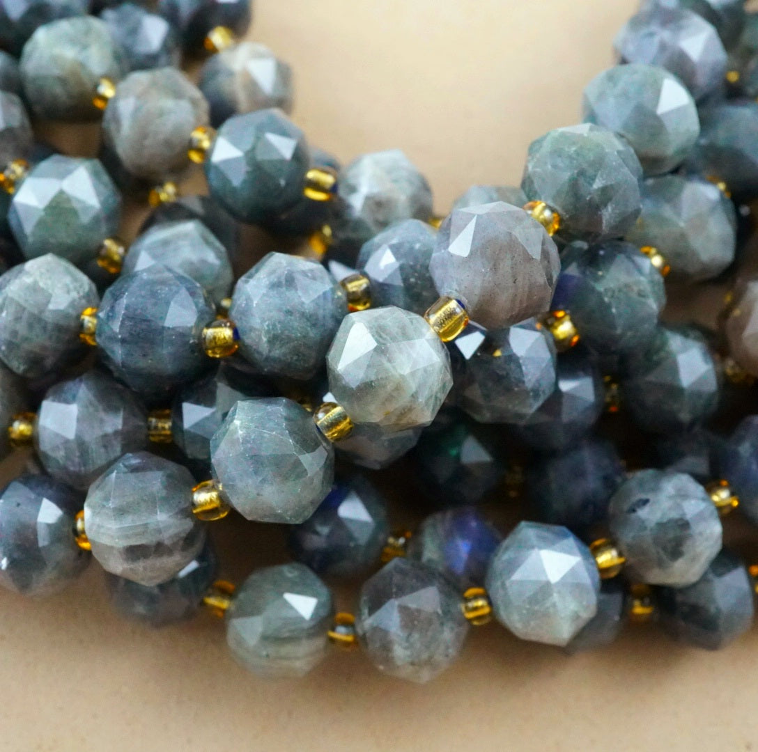 Labradorite (Rondelle)(Triangle-Faceted)(10x8mm)(15.5"Strand)