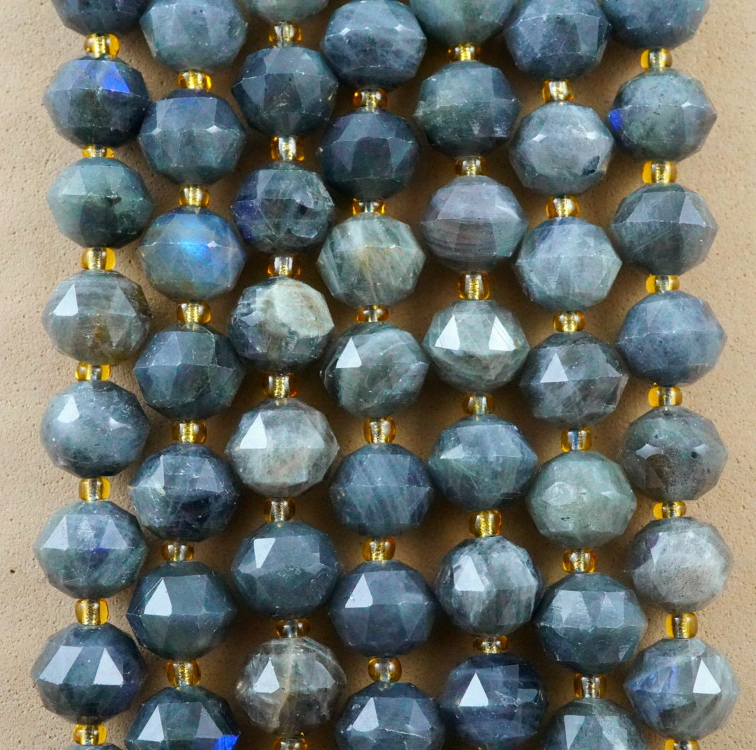 Labradorite (Rondelle)(Triangle-Faceted)(10x8mm)(15.5"Strand)